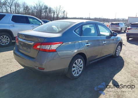 2015 Nissan Sentra S z USA, uszkodzony, nr VIN 3N1AB7AP4FY272104